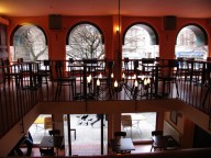 Partyraum: Modernes Café und Restaurant im Zentrum