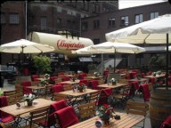 Partyraum: Schickes Restaurant in historischer Küferei